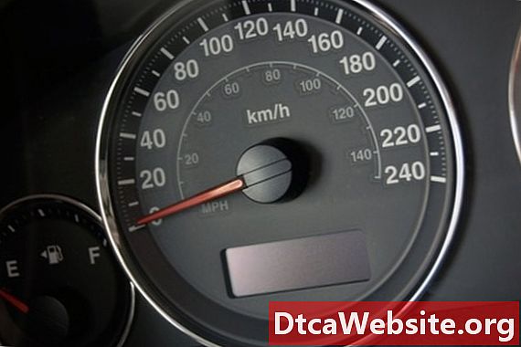 Oorzaken van snelheidsmeterstoringen in een Honda Civic