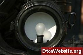 Jak wyregulować reflektory samochodowe w Astra Vauxhall