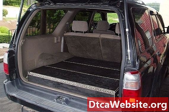 Cum să construiți cutii de stocare cu profil scăzut în SUV-ul dvs. - Reparații Auto