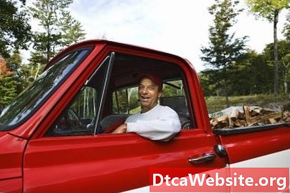 Ako skontrolovať kódy Chevy Truck - Autoservis