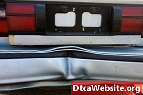 How to Paint a Metal Bumper