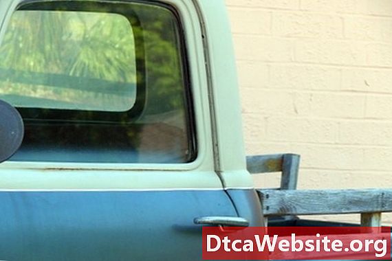 How to Paint a Truck Canopy