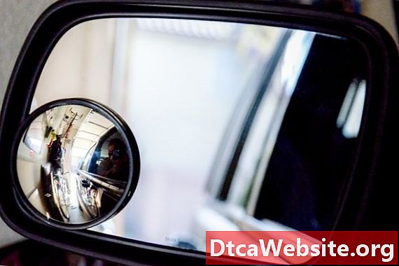 Konvex tükör elhelyezése az oldalsó tükrön - Autó Javítás