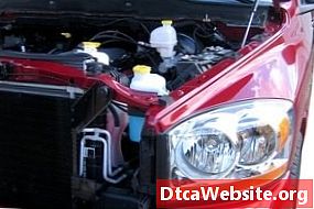 Kako zamijeniti pumpu goriva Chevrolet Silverado