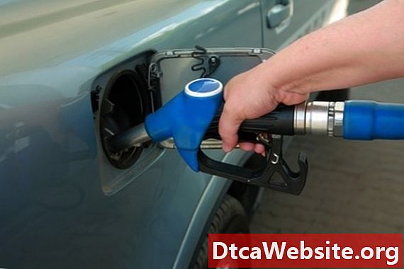 Jak používat bezolovnaté palivo v Lexus RX300 - Oprava Auta