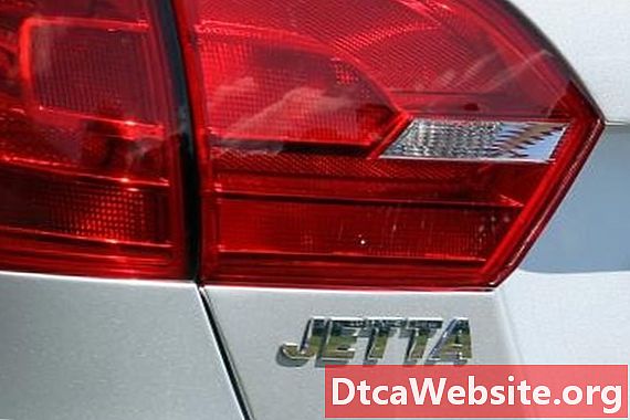 Ausbau des Jetta-Rücksitzes