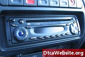Mga Suliranin sa Radyo ng Mercedes S430