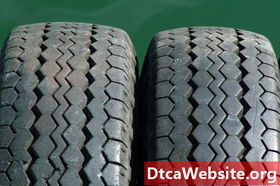 Quais são as causas do desgaste da curvatura nos pneus? - Reparo Do Carro