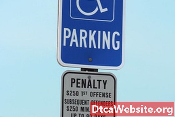 Quais são os requisitos de estacionamento para deficientes no Colorado?